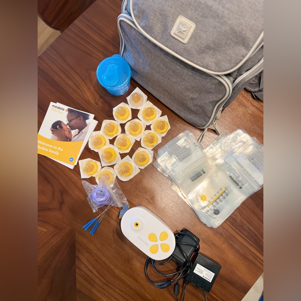 Diaper/Pump Bag with accessories